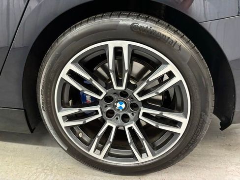 Used 2024 BMW 530i w/ M Sport Package RWD image 8