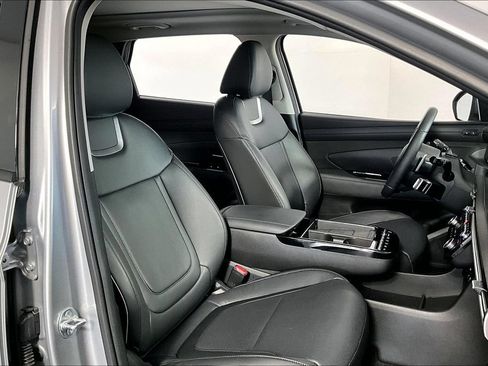 Used 2026 Hyundai Tucson Limited AWD/4WD image 7