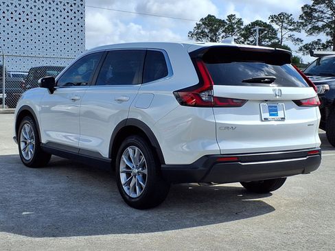 Used 2023 Honda CR-V EX-L image 3