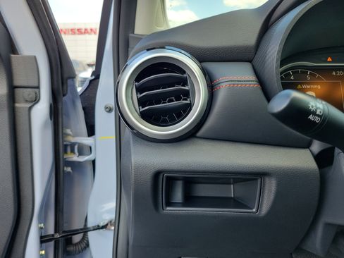 Certified 2025 Nissan Versa SR w/ Trunk Package image 20