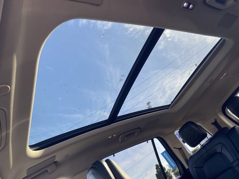 Used 2022 Lincoln Aviator Reserve w/ Equipment Group 201A image 19