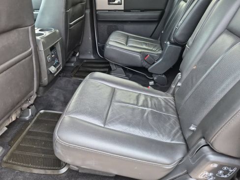 Used 2014 Ford Expedition EL Limited w/ Equipment Group 301A AWD/4WD image 20