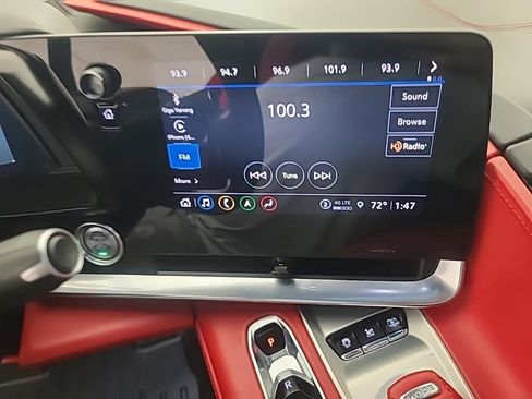 Used 2023 Chevrolet Corvette Stingray Premium Cpe w/ Z51 Performance Package RWD image 36