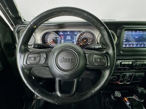 Used 2020 Jeep Wrangler Unlimited Sport S image 11