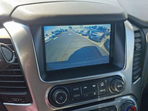 Certified 2019 Chevrolet Suburban LT AWD/4WD image 20