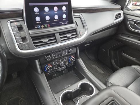 Used 2021 Chevrolet Tahoe Z71 w/ Z71 Signature Package image 37