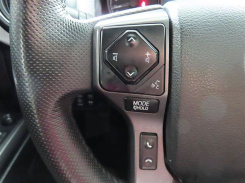 Used 2022 Toyota Tacoma TRD Pro AWD/4WD image 23