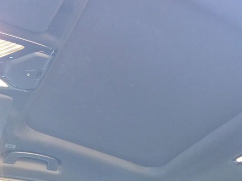 Used 2023 BMW 330e image 38