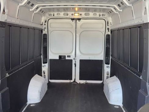 Used 2023 RAM ProMaster 2500 FWD image 16