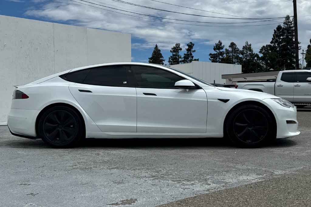 Used 2022 Tesla Model S AWD/4WD image 2
