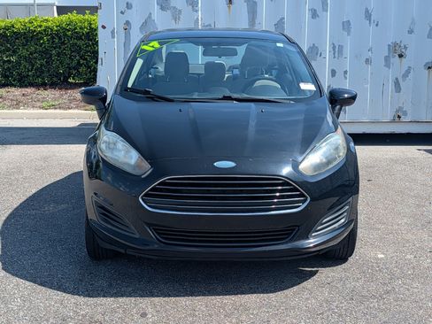 Used 2017 Ford Fiesta SE FWD image 9