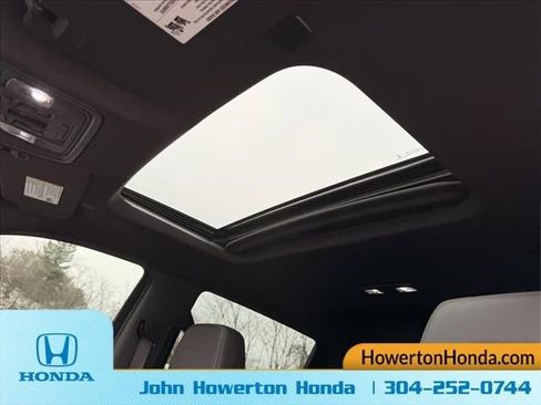 Used 2020 GMC Sierra 1500 AT4 w/ AT4 Premium Package AWD/4WD image 19