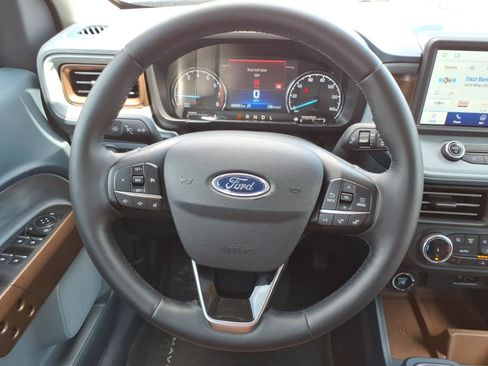 Used 2023 Ford Maverick Lariat w/ Lariat Luxury Package AWD/4WD image 23