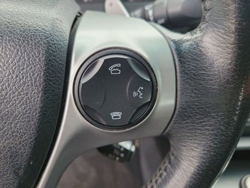 Used 2014 Toyota Camry SE image 25