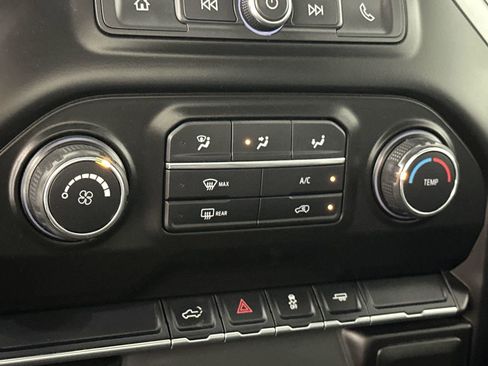 Used 2020 Chevrolet Silverado 1500 W/T w/ WT Value Package image 19