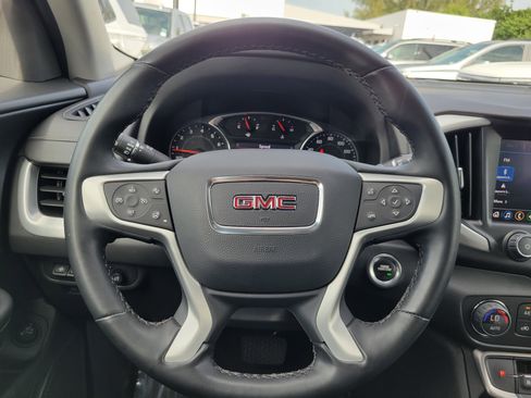 Used 2023 GMC Terrain SLT w/ Tech Package FWD image 19