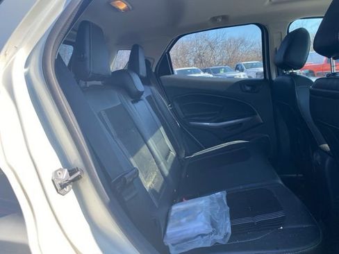 Used 2019 Ford EcoSport SES w/ SES Black Appearance Package image 11