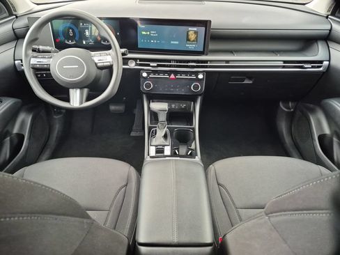 Used 2025 Hyundai Tucson SEL FWD image 25