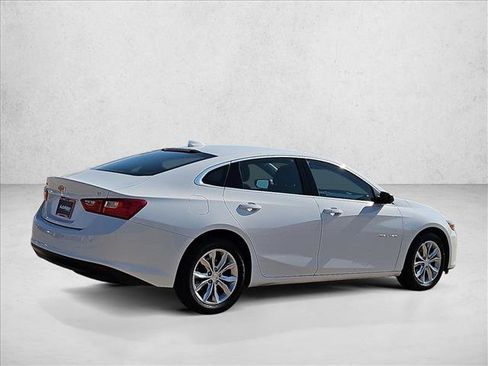 Used 2024 Chevrolet Malibu LT FWD image 5