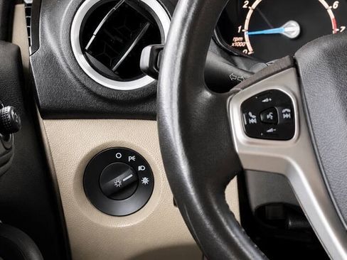 Used 2015 Ford Fiesta SE w/ Comfort Package FWD image 12