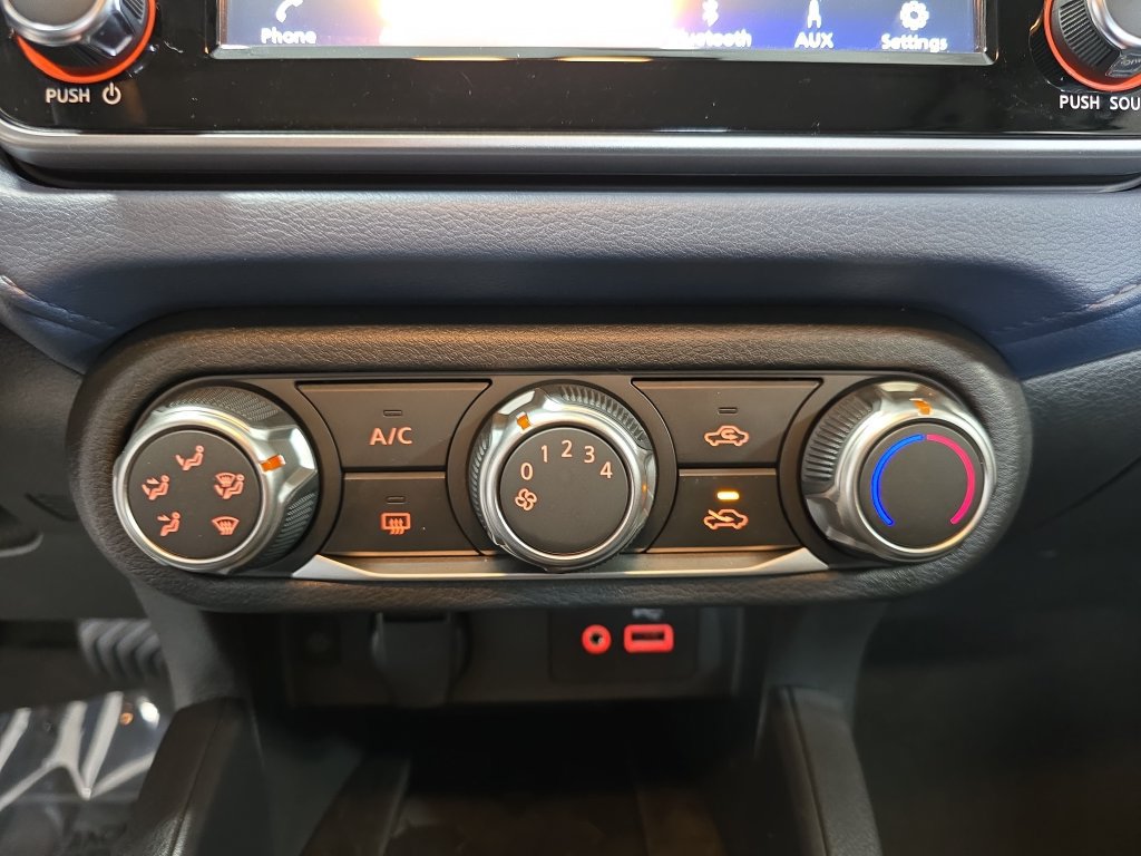 Used 2025 Nissan Versa SV w/ Trunk Package FWD image 20
