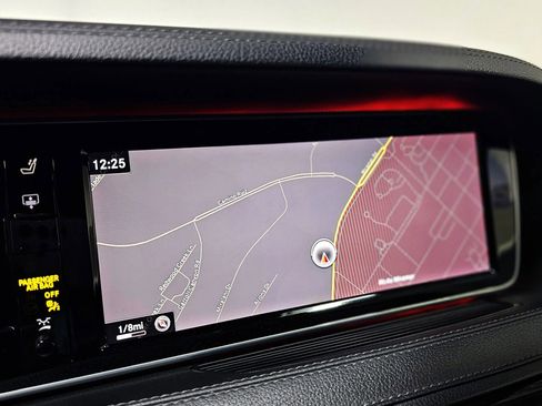 Used 2015 Mercedes-Benz S 550 S 550 4MATIC Sedan 4D image 28