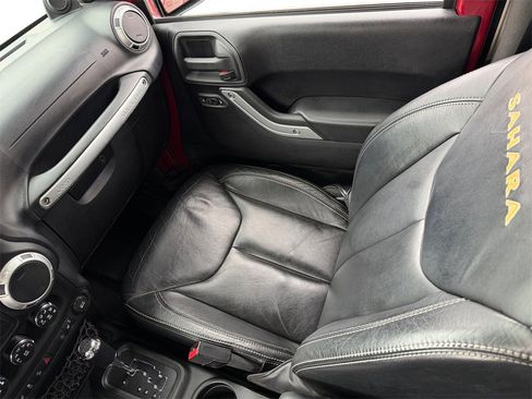 Used 2013 Jeep Wrangler Sahara w/ Dual Top Group image 16