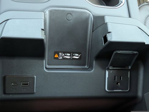 New 2026 GMC Sierra 3500 Denali image 29