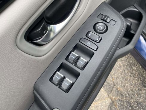Used 2023 Honda Pilot EX-L image 17