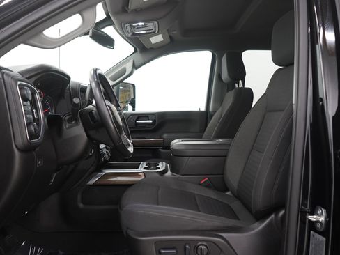 Used 2022 Chevrolet Silverado 2500 LT w/ Midnight Edition AWD/4WD image 23