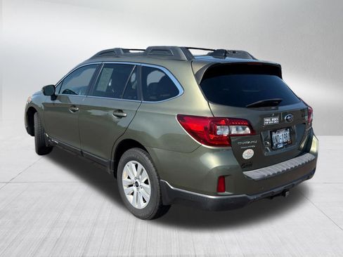Used 2016 Subaru Outback 2.5i Premium AWD/4WD image 6
