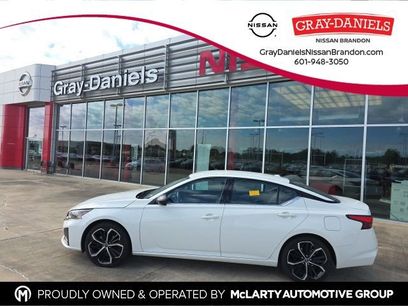Used 2024 Nissan Altima 2.5 SR