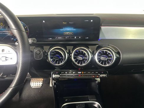 Certified 2023 Mercedes-Benz CLA 250 image 29