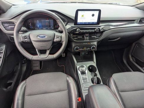 Used 2023 Ford Escape ST-Line AWD/4WD image 30