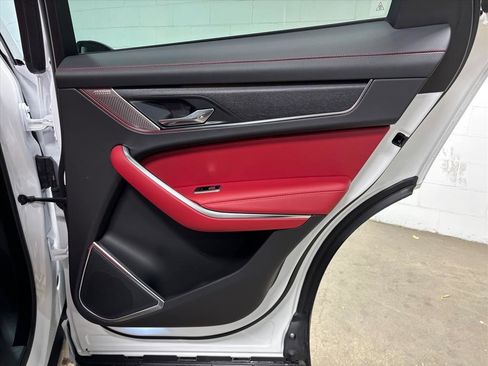 Used 2025 Jaguar F-PACE R-Dynamic S image 41