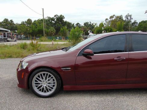 Used 2009 Pontiac G8 GT w/ Premium Package RWD image 13