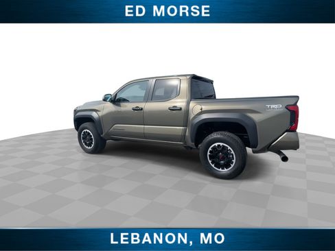 Used 2024 Toyota Tacoma TRD Off-Road image 6