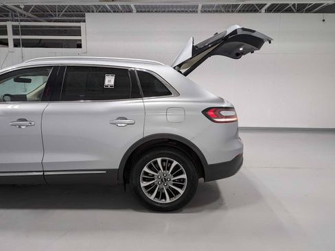 Certified 2023 Lincoln Nautilus AWD w/ Premium Package image 11