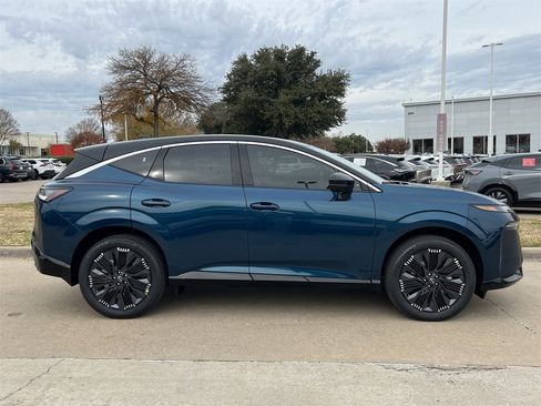New 2026 Nissan Murano Platinum image 3