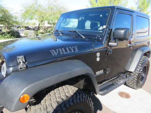 Used 2017 Jeep Wrangler Sport image 8