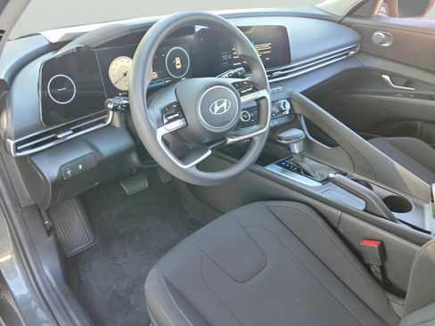 Certified 2024 Hyundai Elantra SEL image 14