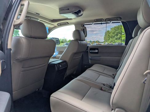 Used 2015 Toyota Sequoia Limited RWD image 19