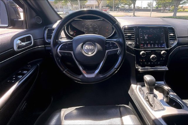 Used 2019 Jeep Grand Cherokee Limited w/ Luxury Group II RWD image 5