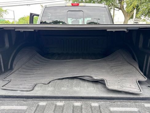 Used 2019 Ford F150 XLT w/ Equipment Group 302A Luxury AWD/4WD image 10
