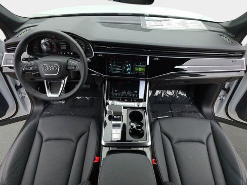 New 2026 Audi Q8 Premium Plus image 35