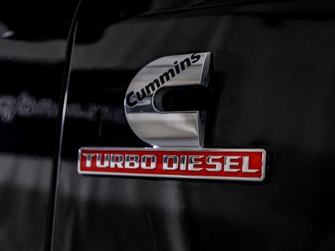 Used 2024 RAM 2500 Limited AWD/4WD image 45
