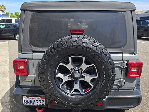 Used 2021 Jeep Wrangler Unlimited Rubicon AWD/4WD image 5