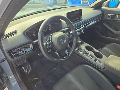 Used 2023 Honda Civic Sport image 17