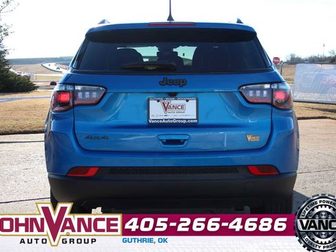 Used 2025 Jeep Compass Latitude w/ Altitude Special Edition image 7