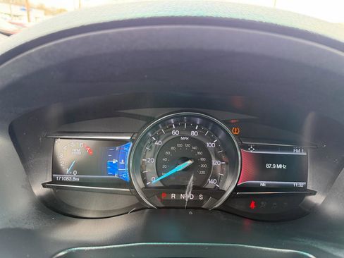 Used 2016 Ford Explorer XLT w/ Equipment Group 202A image 16